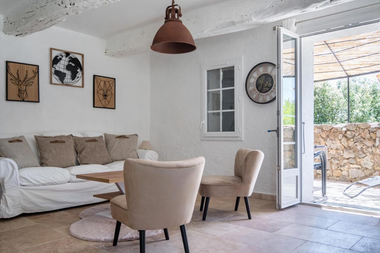 Villa Saint Bernard à Fox-Amphoux Extérieur photo