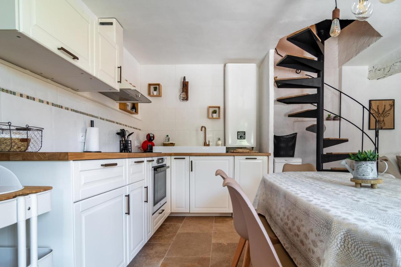 Villa Saint Bernard à Fox-Amphoux Extérieur photo